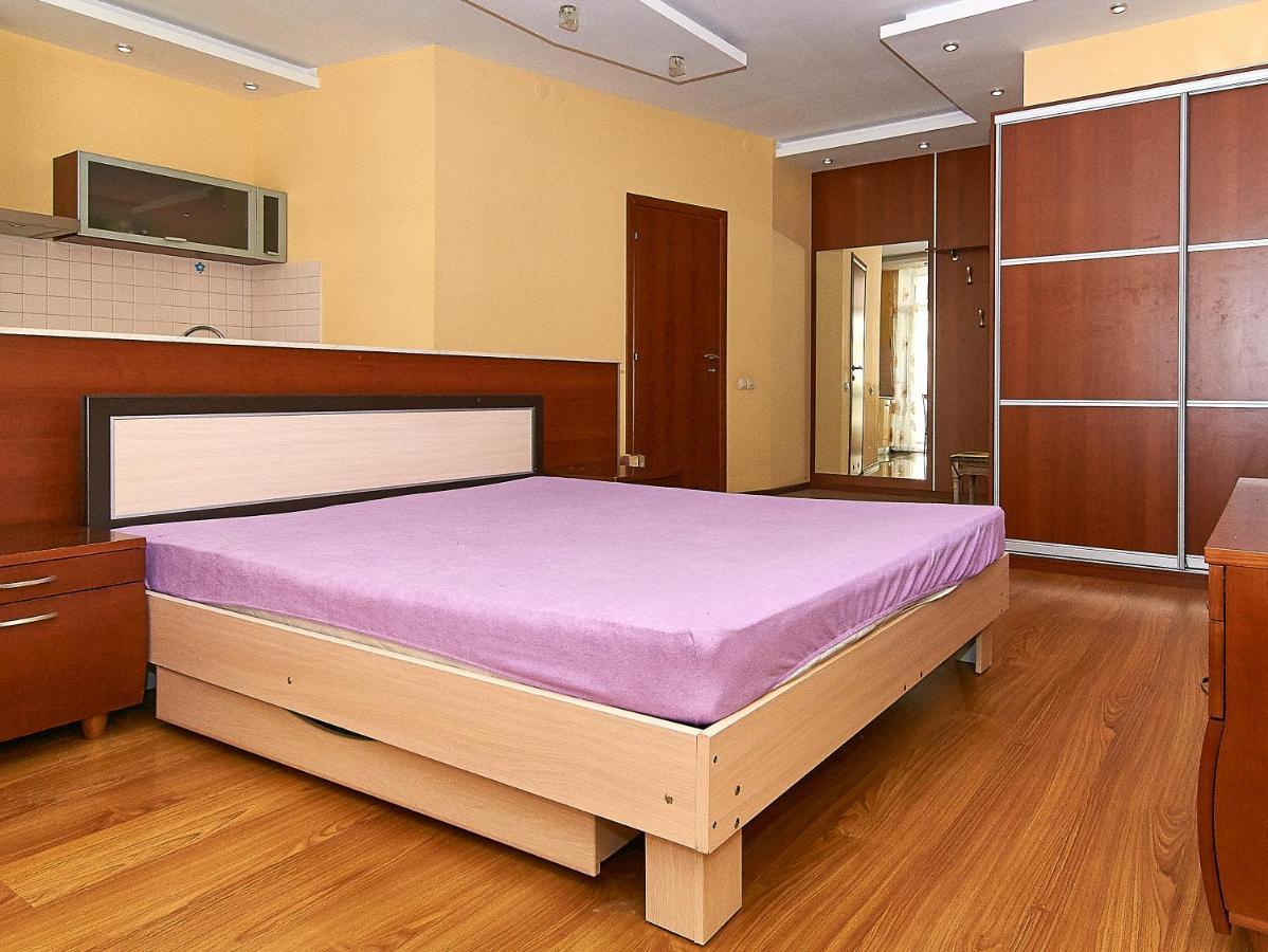 Inn Home Apartments-Olimpiysky Stadium Area Kiev Esterno foto
