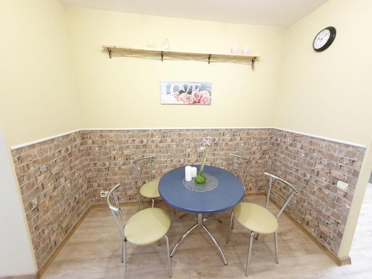 Inn Home Apartments-Olimpiysky Stadium Area Kiev Esterno foto