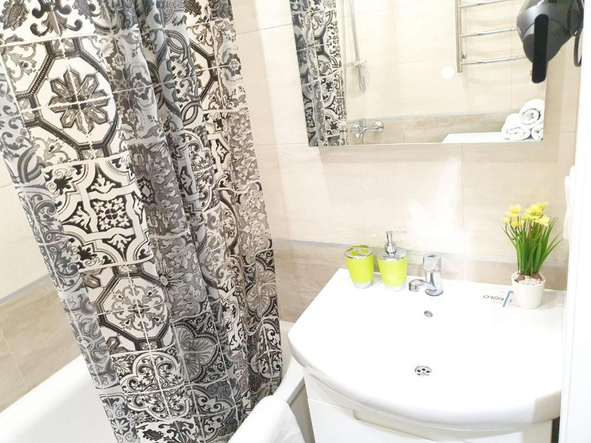 Inn Home Apartments-Olimpiysky Stadium Area Kiev Esterno foto