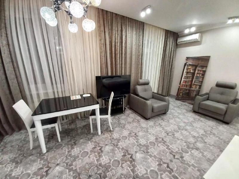 Inn Home Apartments-Olimpiysky Stadium Area Kiev Esterno foto