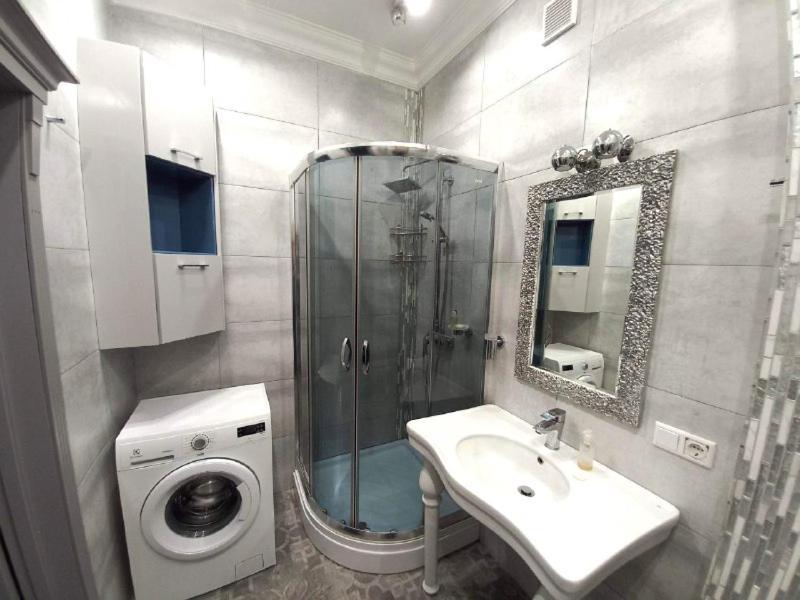Inn Home Apartments-Olimpiysky Stadium Area Kiev Esterno foto